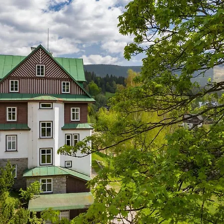 Astoria Spindleruv Mlyn