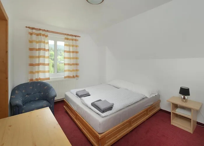 Konukevi Astoria 3*